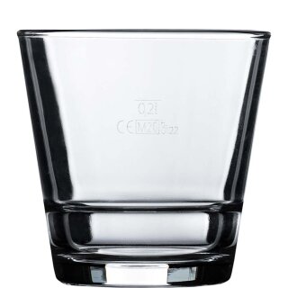 Geeichtes und stapelbares Trinkglas Stack Up von Arcoroc mit einem Inhalt von zweiunddreißig Zentiliter und einen Füllstrich bei 0,2 Liter